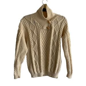 HAND KNIT Wool Chunky Knit Shawl Collar Long Sleeve Sweater Wood Buttons Cream M